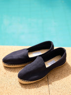 Alpargatas espadrille hombre color azul espiga hechas en España artesanales premium tejido lona costa verano playa mar piscina moda masculina casual premium elegante Arzalè