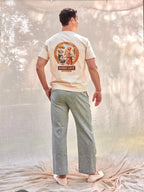 Camiseta premium exclusiva hombre perro raza Golden Retriever labrador 100% algodón orgánico gramaje alto 200 gramos heavy weight hecha en Portugal color avena vainilla oat premium moda masculina España Arzalè Majadahonda Pozuelo La Moraleja La Finca Encinar de Los Reyes Sancti Petri Formentera Sevilla Ibiza Madrid Barcelona