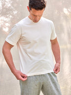 Camiseta 100% algodón orgánico gramaje alto 200 GSM hecha en Portugal marrón chocolate premium casual vestir España verano moda hombre Arzalè